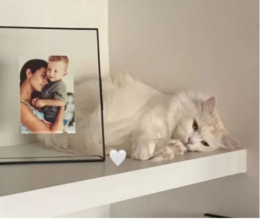 Arzum Onan paylaşımıyla yıllara meydan okudu - Resim : 3