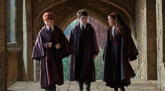 Harry Potter dizisinin çocuk yıldızlarının maaşları olay oldu: Küçük yaşta büyük kazanç - Resim: 5