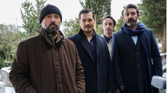 Demet &Ouml;zdemir&rsquo;den Necip Memili a&ccedil;ıklaması: &ldquo;Eli bile &ccedil;arpmış olsa bile İkizler burcu&rdquo; - Resim : 1