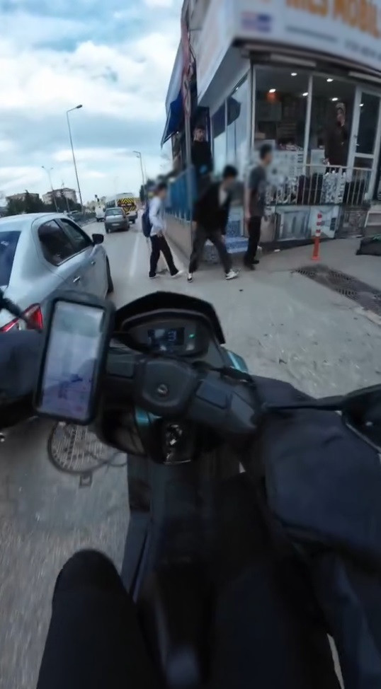 Bursa&rsquo;da 'Yan bakma' dehşeti: Kan donduran kameraya yansıdı - Resim : 3