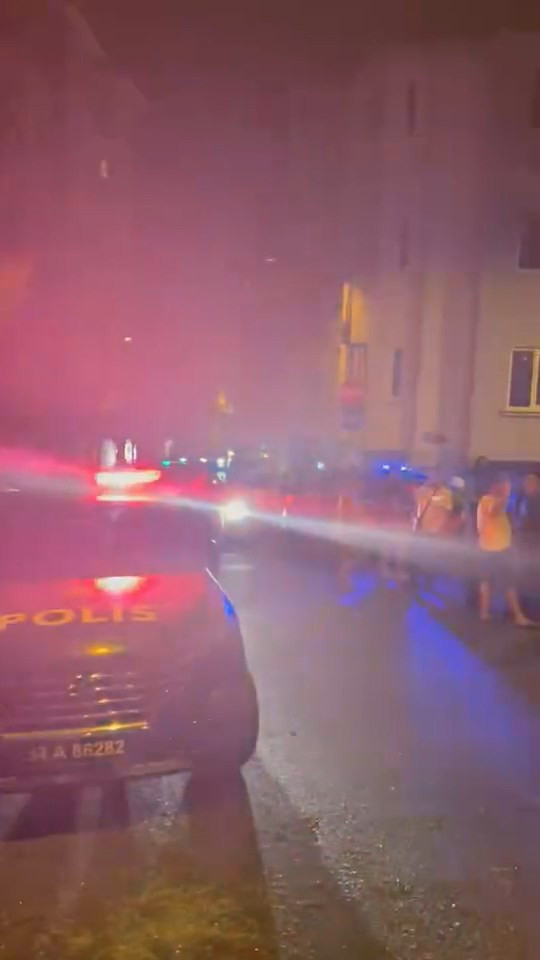 Sokaktan çivi ve bilye fışkırdı: Beyoğlu’ndaki patlamada mucize kurtuluş - Resim : 2