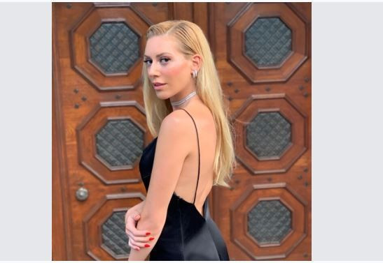 Sinem Kobal Kenan İmirzalıoğlu ile nasıl tanıştıklarını anlattı: “Aşkı aramıyordum, o beni buldu” - Resim: 6