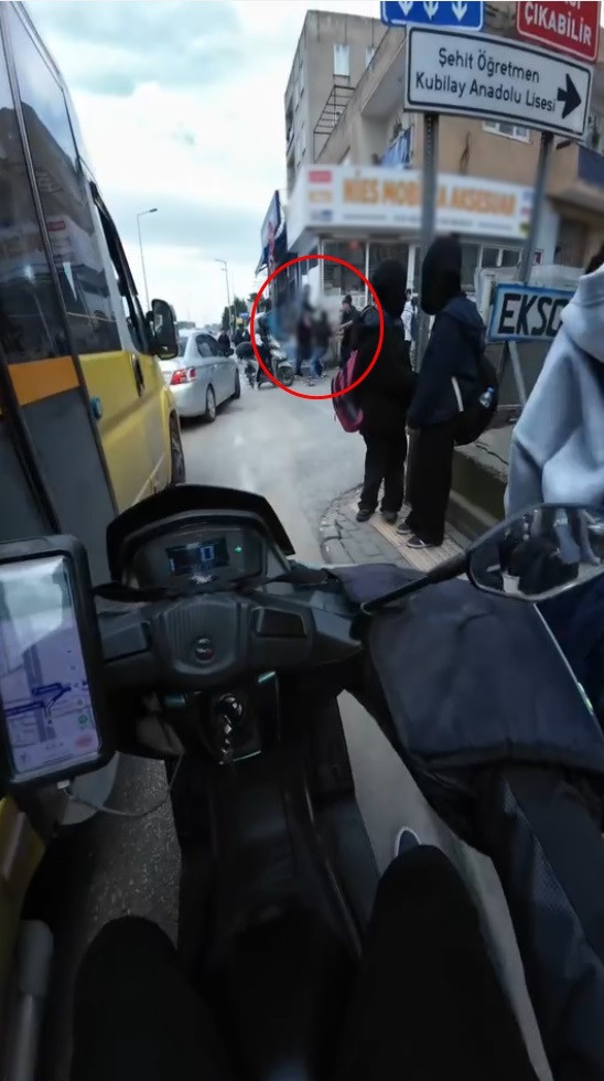 Bursa&rsquo;da 'Yan bakma' dehşeti: Kan donduran kameraya yansıdı - Resim : 1