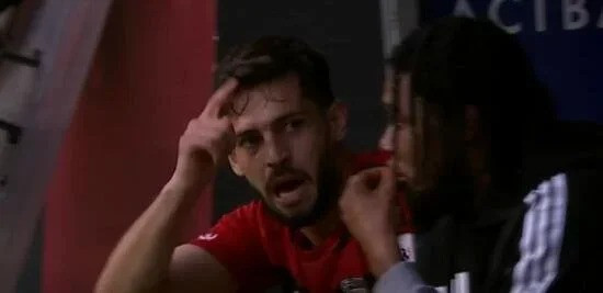 Gaziantep FK'de Arda Kızıldağ 12 dakika sonra oyundan alındı: Orhan Ak'a tepki gösterdi - Resim : 1
