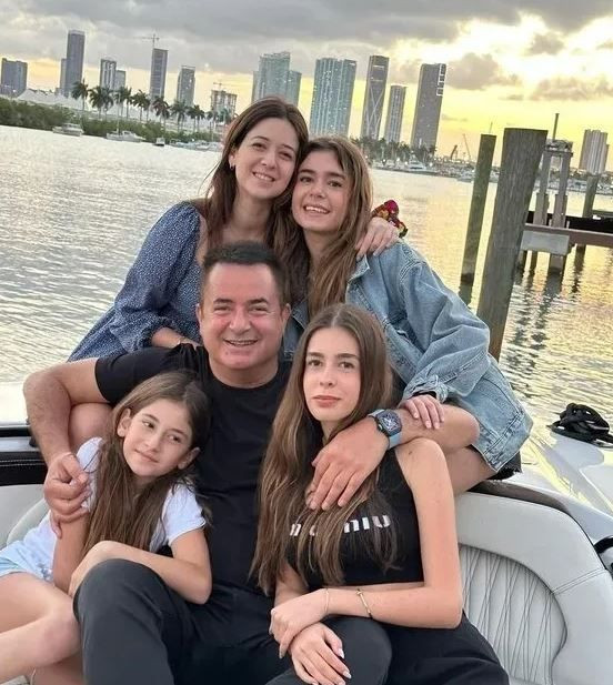 Acun Ilıcalı’dan ilk göz ağrısı 36 yaşında: Paylaşımı duygulandırdı - Resim: 2