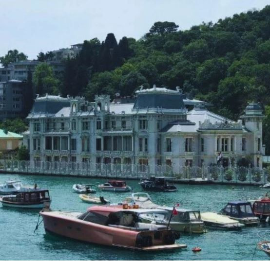 Osmanlı’nın tek kadın paşasının gizli serveti ortaya çıktı: Bebek’teki yalıdan İsviçre kasalarına - Resim : 2