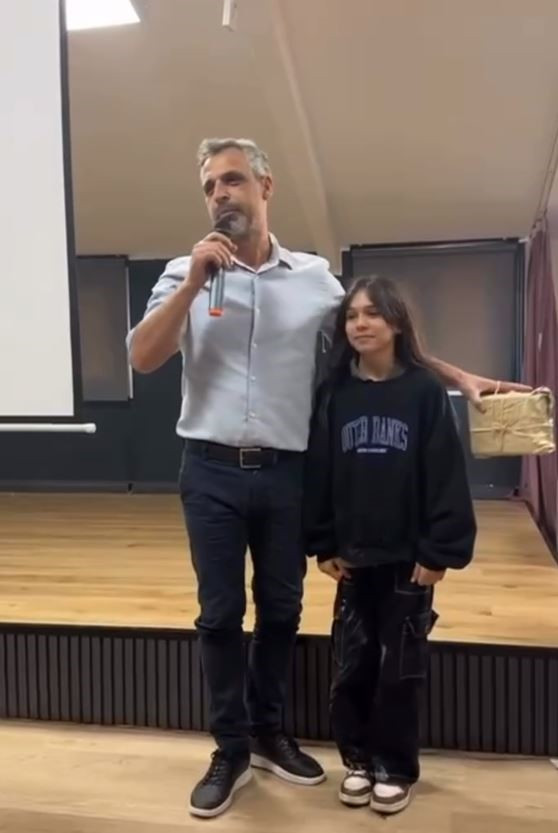 11 yaşındaki öğrencinin duygulandıran davranışı ödüllendirildi - Resim : 2