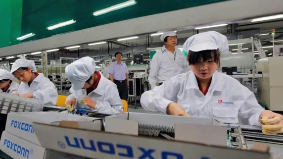 Apple'ın katlanabilir iPhone üretimini yavaşlatan ne oldu?