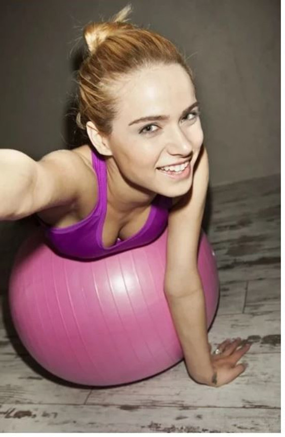 Ceyda Ateş zayıflık takıntısını anlattı: “Gece 2’de egzersiz yapıyordum” - Resim : 2