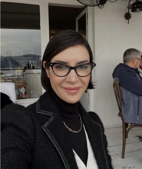 Ahu Yağtu nikah masasına oturuyor: Cem Yılmaz nafakadan kurtuluyor - Resim: 5