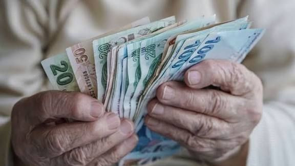 SGK uzmanı Emin Yılmaz tek tek sıraladı: Emekli maaşlarına 3 düzenleme yolda - Resim: 4