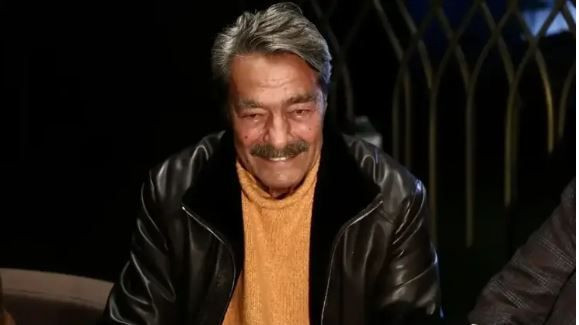 Kadir İnanır entübe edildi: Yeğeni son sağlık durumunu açıkladı - Resim: 3