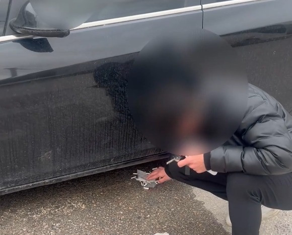 Yere attığı izmaritleri tek tek topladı: Zabıtada affetmedi - Resim : 3