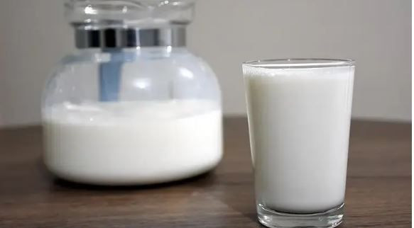 Düşük tansiyona karşı doğal destek: Ayranın içine bir kaşık eklemek yeterli - Resim: 2