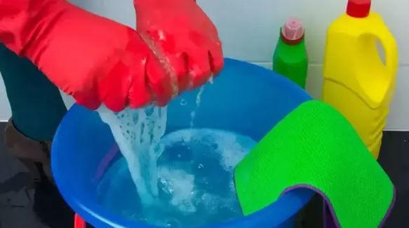 Evdeki malzemelerle fayansları saniyeler içinde parlatın: Kimyasalları unutun - Resim: 5