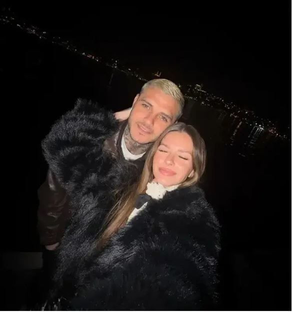 Icardi romantizmin dozunu iyice artırıyor: China Suárez’le çok konuşulan kare - Resim: 2