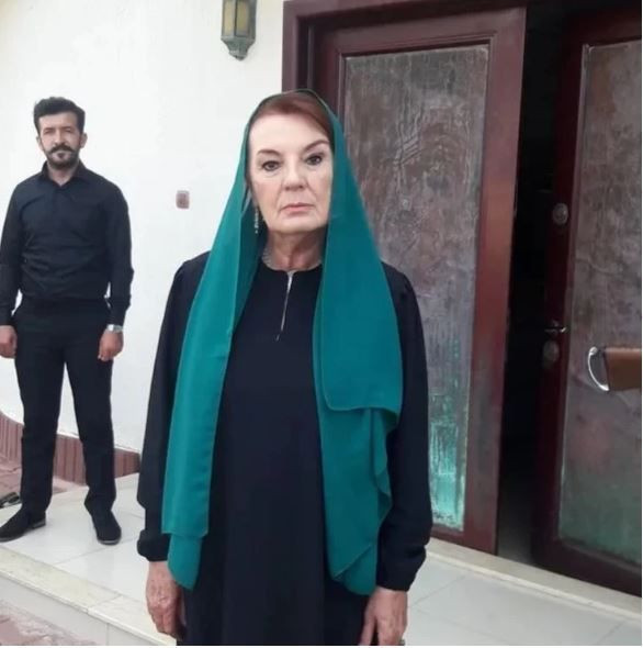 Yeşilçam bir değerini daha kaybetti: Usta oyuncu Nevin Efe'den acı haber geldi - Resim: 1