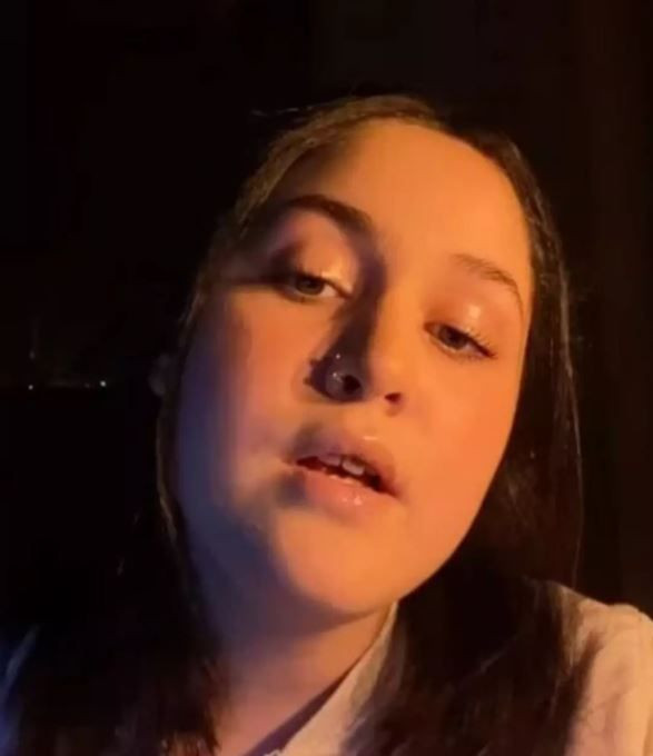 Hüsnü Şenlendirici'nin kızı Naz Şenlendirici’yi gören tanıyamadı: Ameliyat sonrası bambaşka biri oldu - Resim: 6