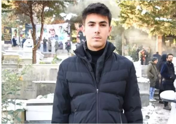 Ferdi Tayfur’un ailesinde sular durulmuyor: Büyük torundan zehir zemberek sözler - Resim: 8