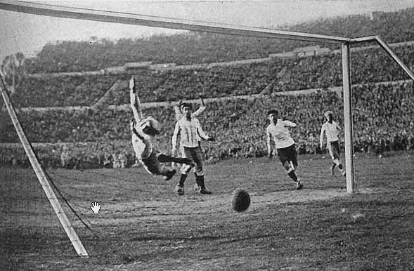 Dünya futbolunun başlangıcı: İlk Dünya Kupası maçı 96 yıl önce bugün oynandı - Resim: 1