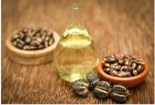 Kaşları küsenler dikkat: Gür ve dolgun görünüm için 4 doğal yöntem - Resim: 1