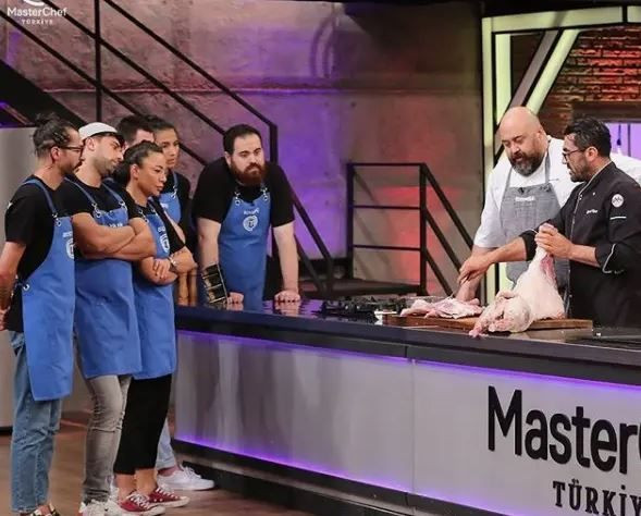 MasterChef Bedri Usta'ya bakanlık incelemesi: Müşterisine ‘Takipçin az, adam gör!’ tepkisi fırtına kopardı - Resim: 7