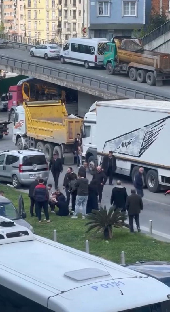 Yaralı annenin feryadı yürek dağladı: Kaza sonrası sinir krizi - Resim : 2