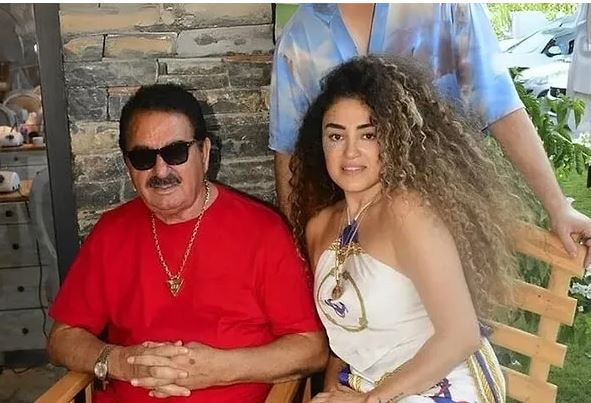 Konserlerini erteleyip soluğu adliyede aldı: İbrahim Tatlıses kızından şikayet&ccedil;i oldu - Resim : 2