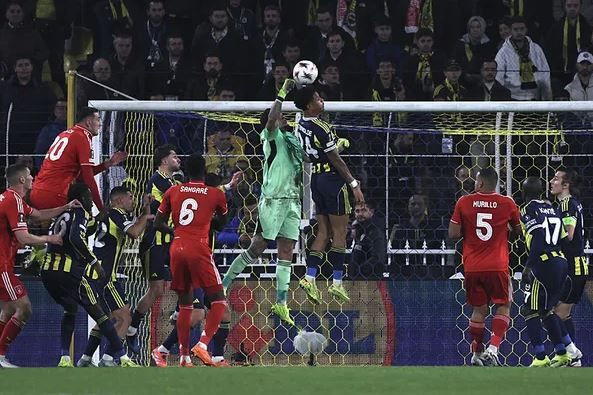 Nottingham Forest - Fenerbahçe maçı saat kaçta, hangi kanalda? Muhtemel 11'ler - Resim: 7