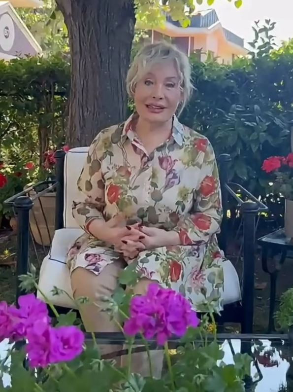 Emel Sayın sağlık durumunu açıkladı: 3 aylık tedavi süreci başlıyor - Resim : 2
