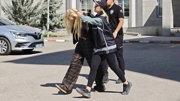 Vanlı kara Haydar ve Çağla Öz olayında yeni gelişme: 'Silah dayadı, taciz etti' - Resim : 4