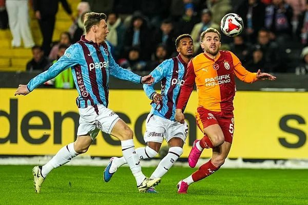 Galatasaraylı yıldıza dünya devleri talip oldu: Transferde gaza bastılar - Resim: 10