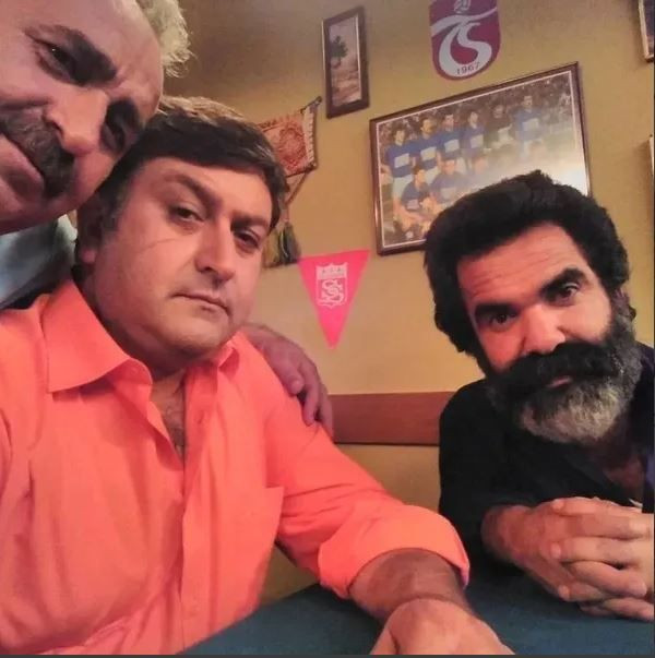 Çocuklar Duymasın’da Çaycı Hüseyin’in en yakın dostuydu: Şükrü Koruyucu’nun asıl mesleği şaşkına çevirdi - Resim: 16