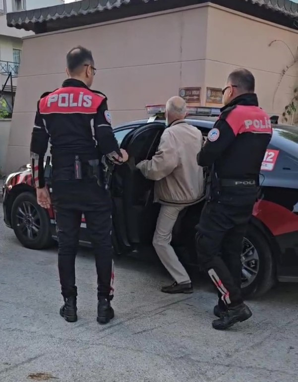 Köpeği silahla vuran emekli polise istenen ceza belli oldu - Resim : 3