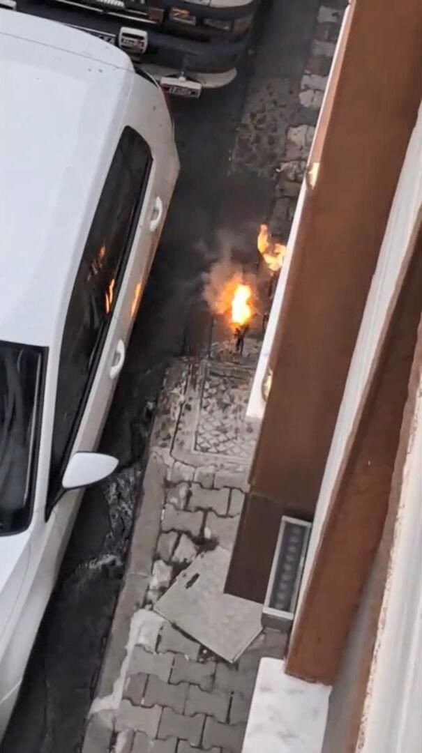 Facianın eşiğinden döndü: Aracını alevlerin ortasından son saniyede çekti - Resim: 14