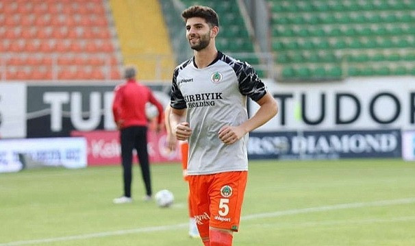 Fenerbahçe yönetimi transfer görüşmeleri için Alanya'ya gidiyor - Resim : 3