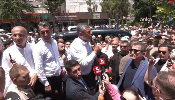 Özgür Özel'den Erdoğan'a: Cesaretin varsa çık karşıma - Resim : 3