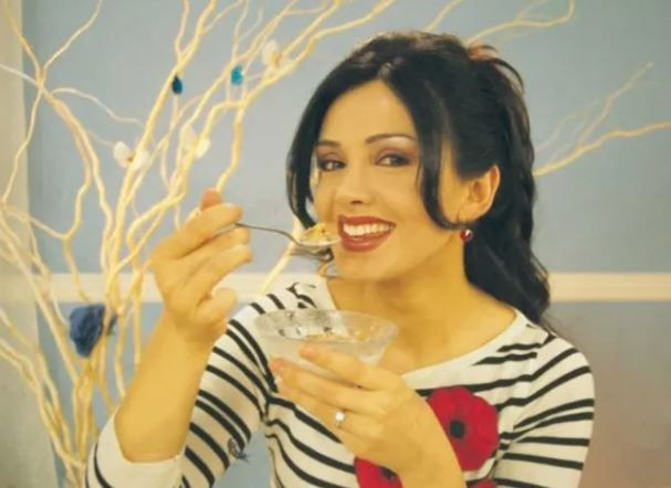 Esra Ceyhan’ın son görüntüsü olay oldu: 90’ların efsanesi geri döndü - Resim: 8