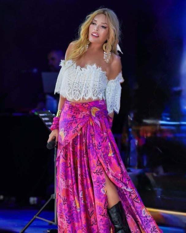 80 yıllık Diva... Kim der 80 yaşında...Ajda Pekkan 80 yaşına girdi - Resim: 8