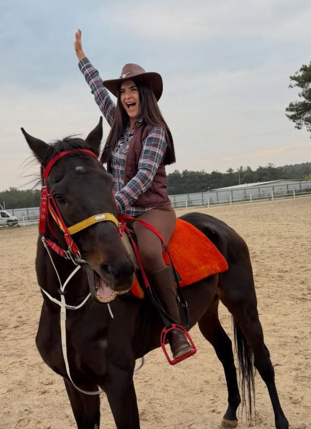 Fenomen gelin adayı Hanife Gürdal iğne ipliğe döndü: Yeni hali şok etti! - Resim: 21