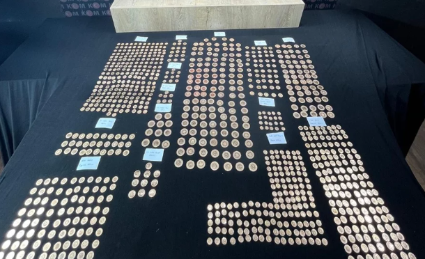 Servet değerinde sahte altın ele geçirildi - Resim: 1