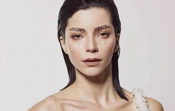 Merve Boluğur filtreyi abarttı, Adriana Lima'yı aratmadı: Takipçiler isyan etti - Resim: 8