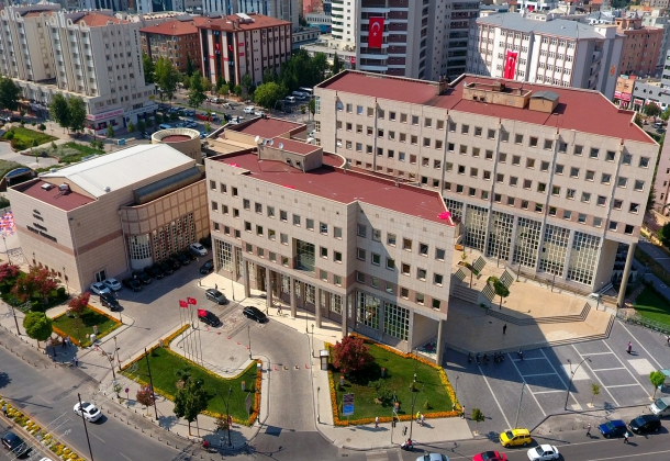 Gaziantep Büyükşehir Belediyesi borç batağında; Kaynaklar Suriye'ye ve bankalara akıyor - Resim: 6