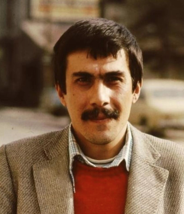 Sanat dünyasının acı kaybı... Usta sanatçı Zihni Göktay hayatını kaybetti