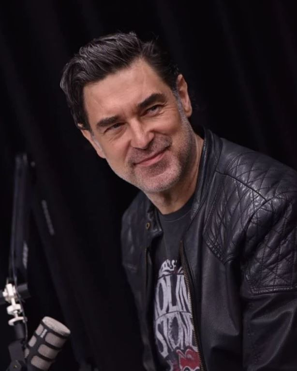 Oyuncu Burak Hakkı'dan şaşırtan itiraf: Kadınlar için doğru bir adam değilim - Resim : 1