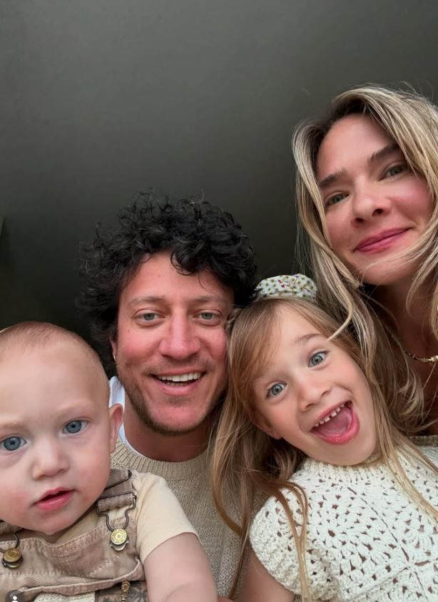 Müge Boz gizlediği büyük sırrı açıkladı: 20 yıldır bu hastalıkla savaş veriyorum - Resim: 9