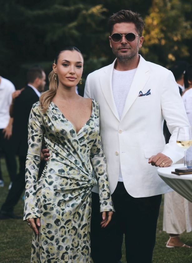 Mert Öcal ile Sude Burcu mutlu haberi duyurdu: ‘Hikayemize yeni bir karakter ekleniyor’ müjdesi - Resim: 18