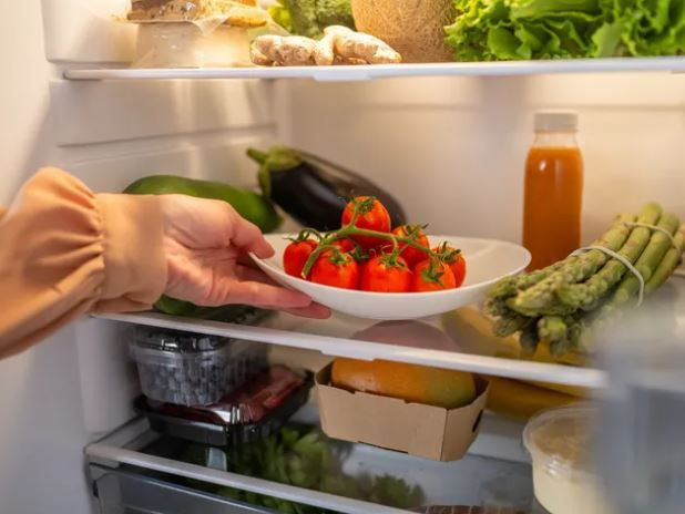 Buzdolabının üstüne sakın bunu koymayın: Her evde yapılan hata - Resim: 1