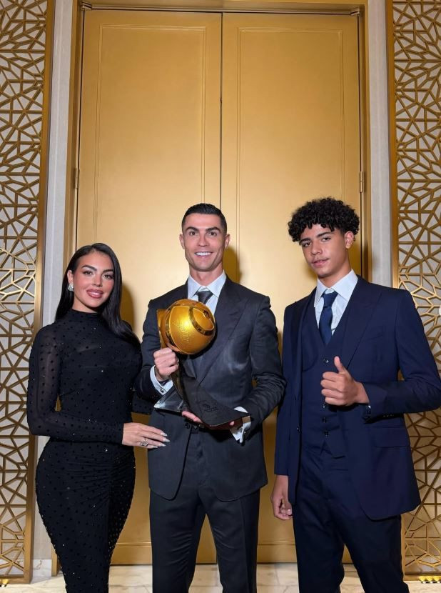 Cristiano Ronaldo’nun eşi Georgina Rodríguez’den samimi itiraf: Garsonluktan patronluğa uzanan yol - Resim: 19