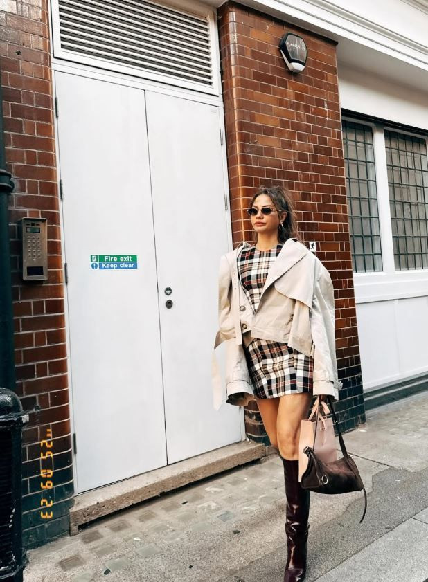 Eşref Rüya’nın Nisan’ı Demet Özdemir peş peşe fotoğraf yağdırdı: Hayranları tek bir şeyde hemfikir oldu - Resim: 10